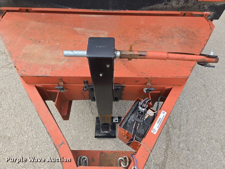 image for item EQ6892 2006 Ditch Witch  FX60 vacuum trailer