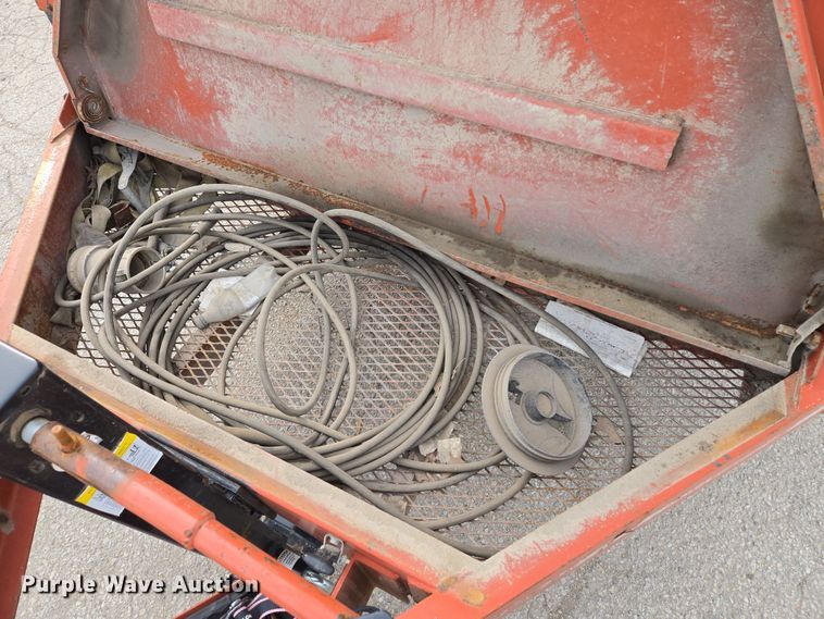 image for item EQ6892 2006 Ditch Witch  FX60 vacuum trailer