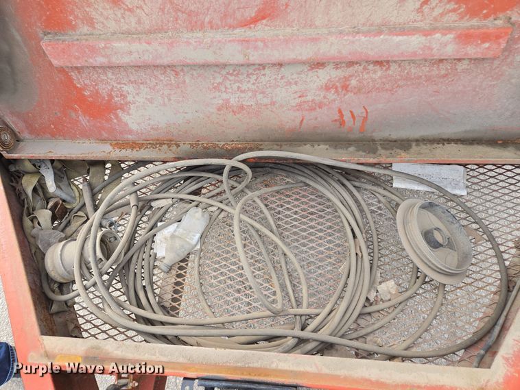 image for item EQ6892 2006 Ditch Witch  FX60 vacuum trailer