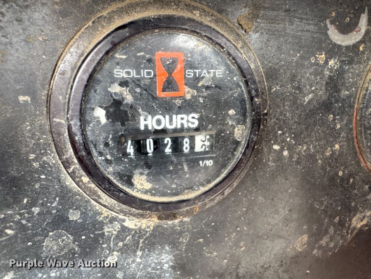 image for item EQ6892 2006 Ditch Witch  FX60 vacuum trailer