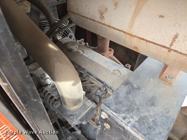 image for item EQ6892 2006 Ditch Witch  FX60 vacuum trailer