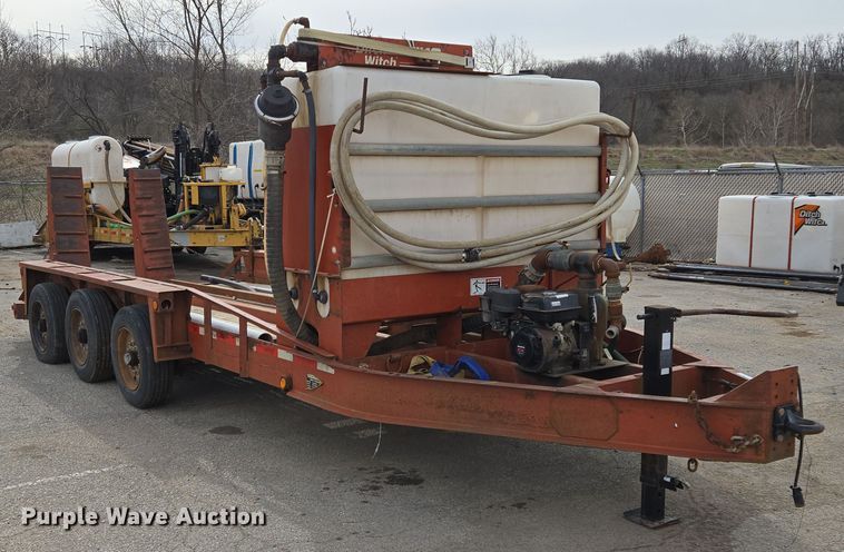 image for item EQ6893 2006 Belshe equipment trailer