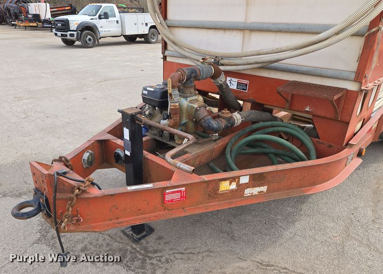 image for item EQ6893 2006 Belshe equipment trailer