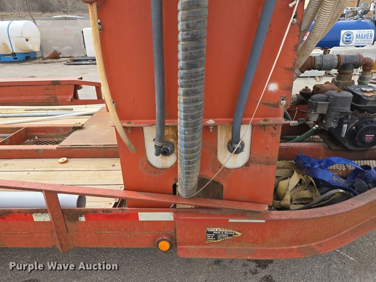 image for item EQ6893 2006 Belshe equipment trailer