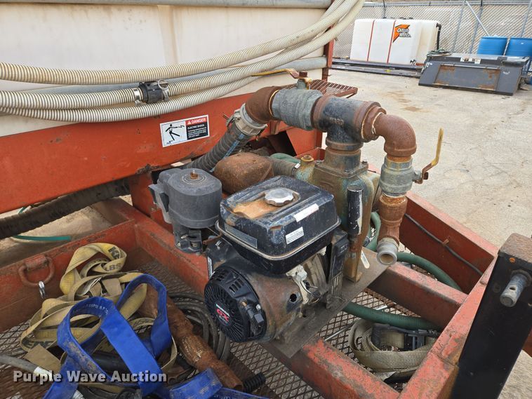 image for item EQ6893 2006 Belshe equipment trailer