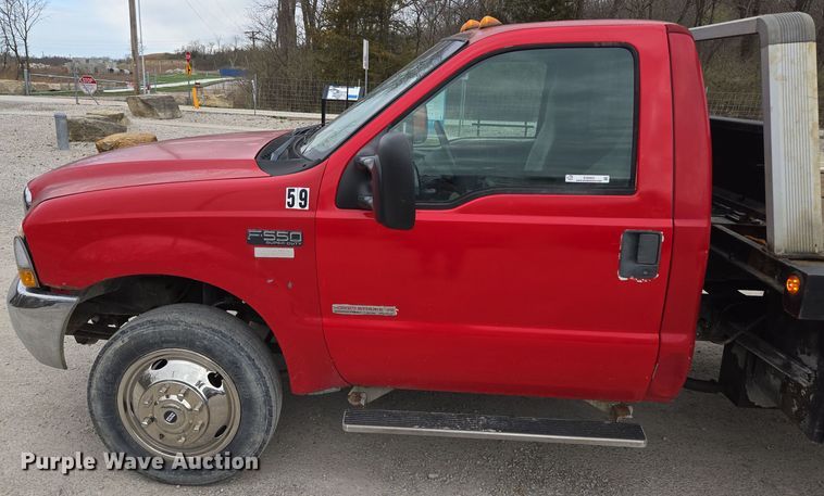 image for item EQ6903 1999 Ford  F550 Super Duty  rollback truck