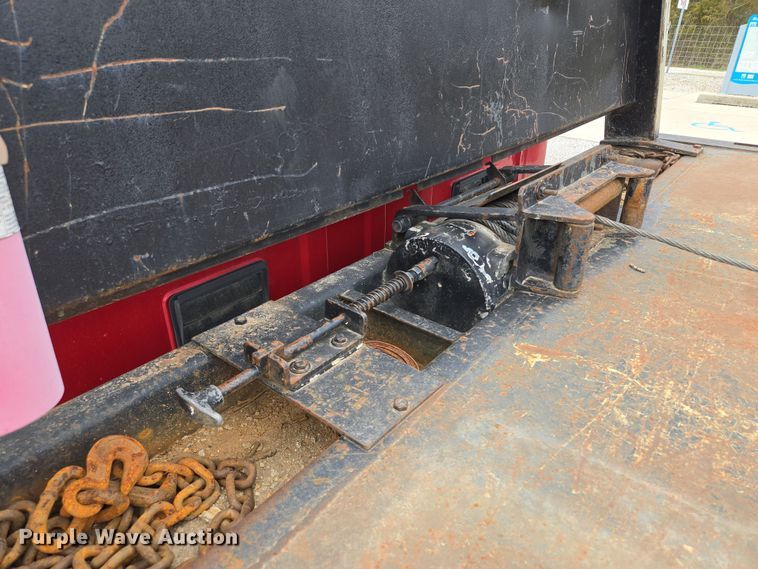 image for item EQ6903 1999 Ford  F550 Super Duty  rollback truck