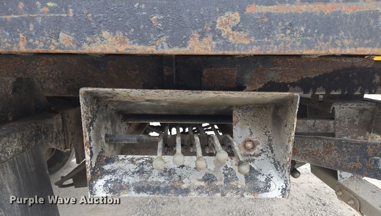 image for item EQ6903 1999 Ford  F550 Super Duty  rollback truck