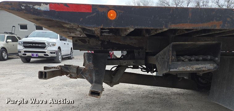 image for item EQ6903 1999 Ford  F550 Super Duty  rollback truck