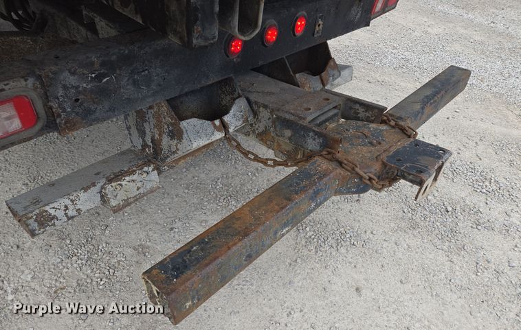 image for item EQ6903 1999 Ford  F550 Super Duty  rollback truck