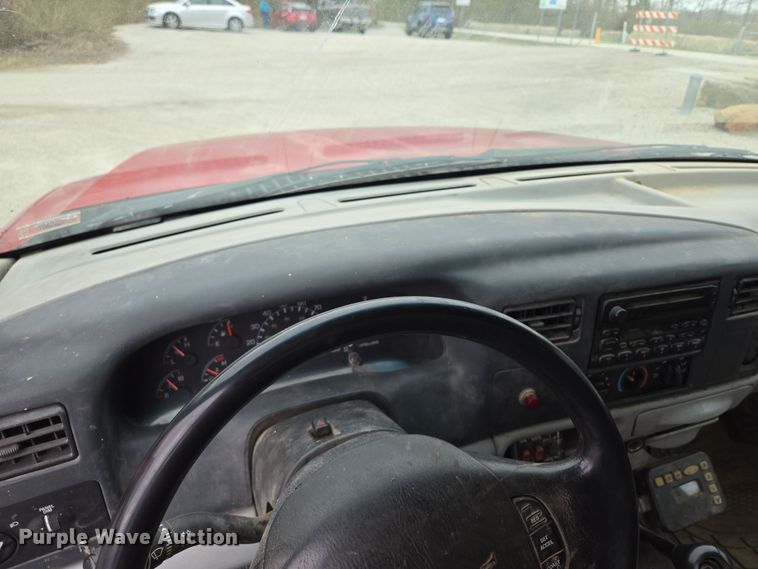 image for item EQ6903 1999 Ford  F550 Super Duty  rollback truck