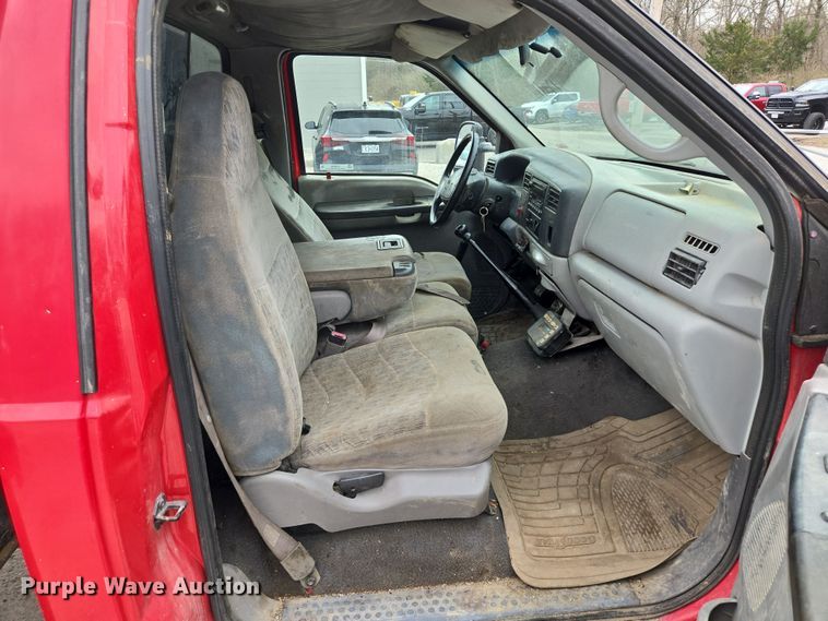 image for item EQ6903 1999 Ford  F550 Super Duty  rollback truck