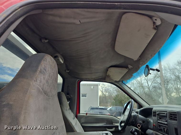 image for item EQ6903 1999 Ford  F550 Super Duty  rollback truck