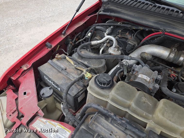 image for item EQ6903 1999 Ford  F550 Super Duty  rollback truck