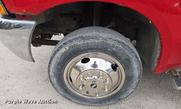 image for item EQ6903 1999 Ford  F550 Super Duty  rollback truck