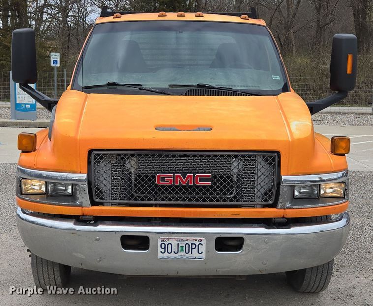 image for item EQ6904 2008 GMC  C4500 flatbed truck
