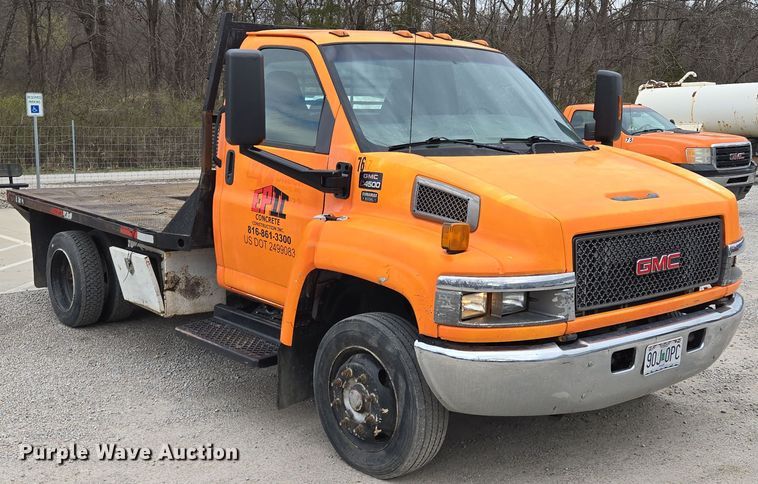 image for item EQ6904 2008 GMC  C4500 flatbed truck