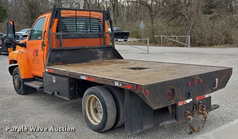 image for item EQ6904 2008 GMC  C4500 flatbed truck