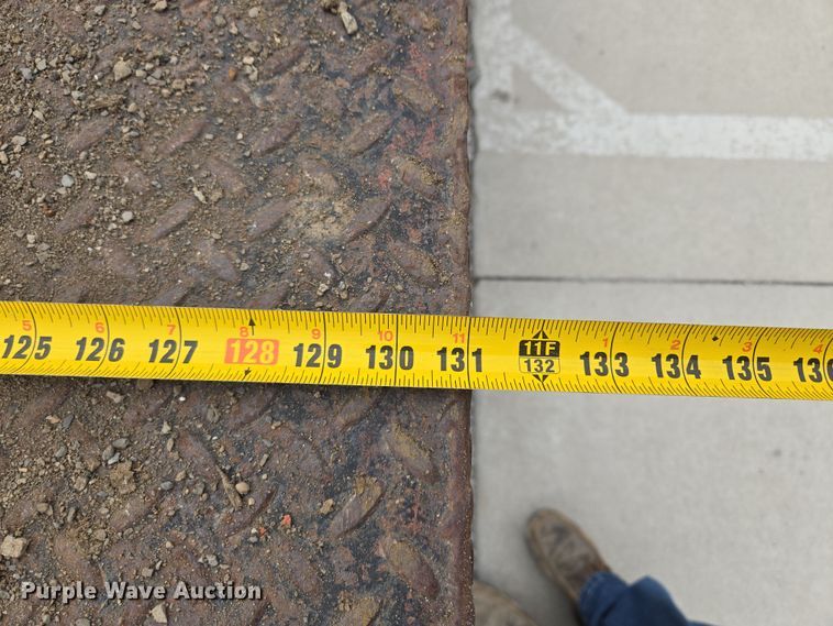 image for item EQ6904 2008 GMC  C4500 flatbed truck