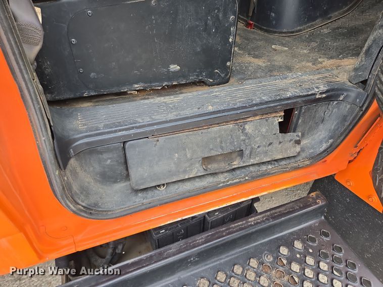 image for item EQ6904 2008 GMC  C4500 flatbed truck