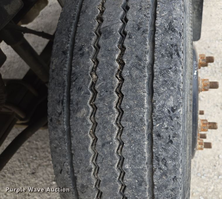 image for item EQ6904 2008 GMC  C4500 flatbed truck