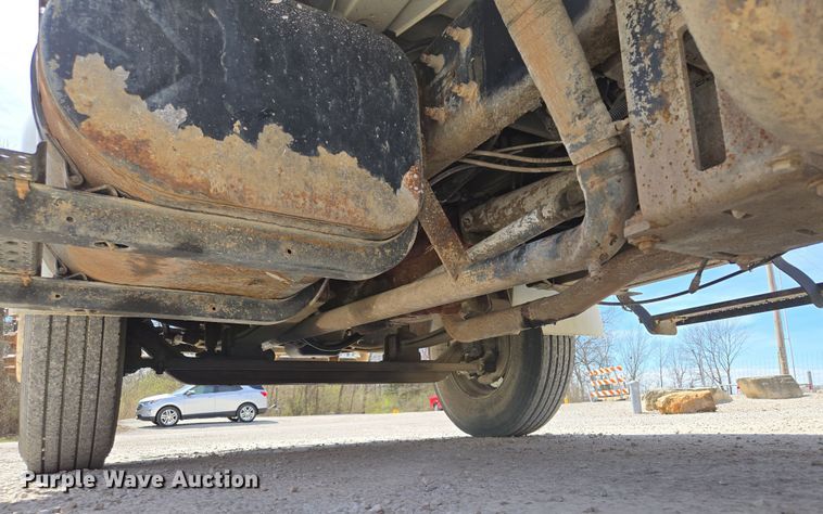 image for item EQ6905 2007 International  4200 water truck