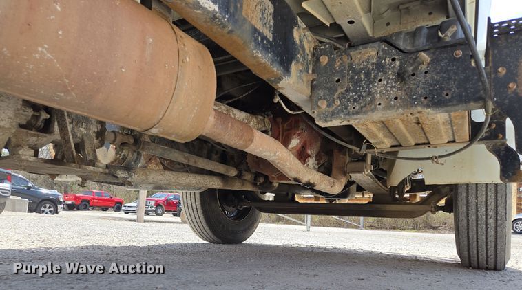 image for item EQ6905 2007 International  4200 water truck