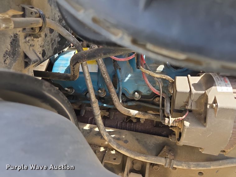 image for item EQ6905 2007 International  4200 water truck