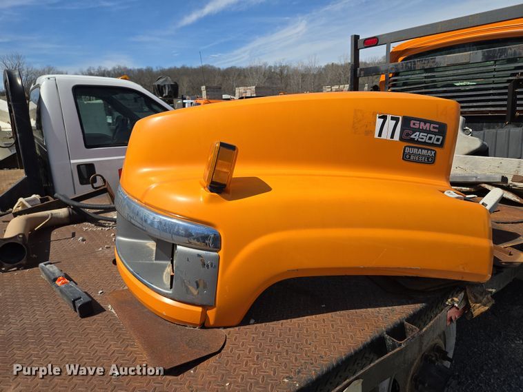 image for item EQ6911 2008 GMC C4500 flatbed truck