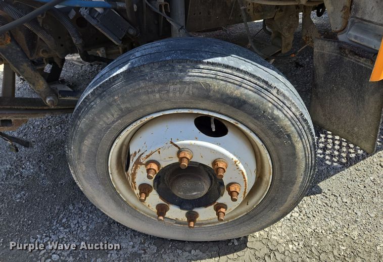 image for item EQ6911 2008 GMC C4500 flatbed truck