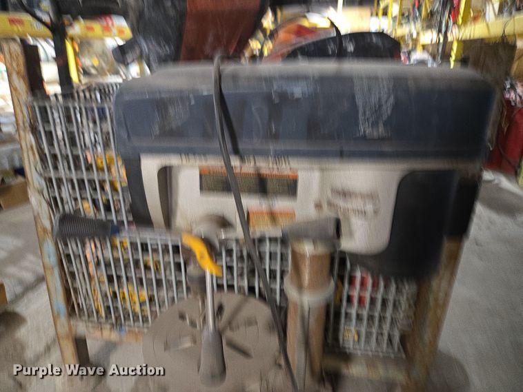 image for item EQ6918 Tools 