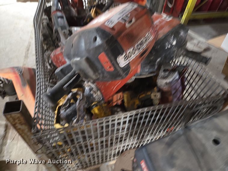 image for item EQ6918 Tools 