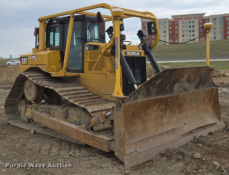 image for item EQ6939 2014 Caterpillar  D6T LGP  dozer