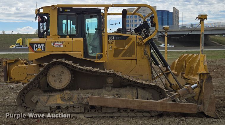 image for item EQ6939 2014 Caterpillar  D6T LGP  dozer