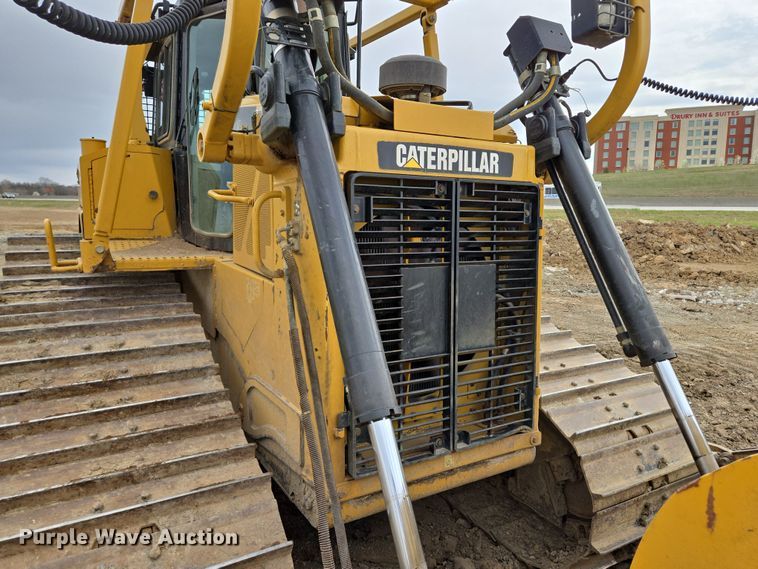 image for item EQ6939 2014 Caterpillar  D6T LGP  dozer