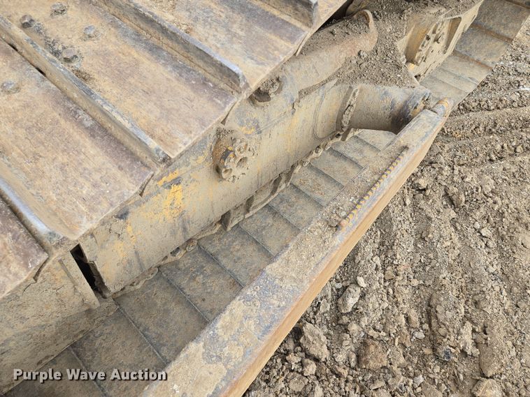 image for item EQ6939 2014 Caterpillar  D6T LGP  dozer