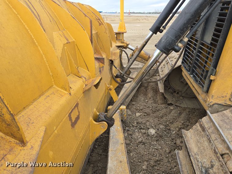 image for item EQ6939 2014 Caterpillar  D6T LGP  dozer