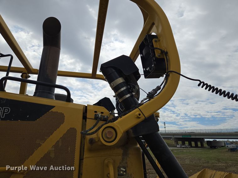 image for item EQ6939 2014 Caterpillar  D6T LGP  dozer