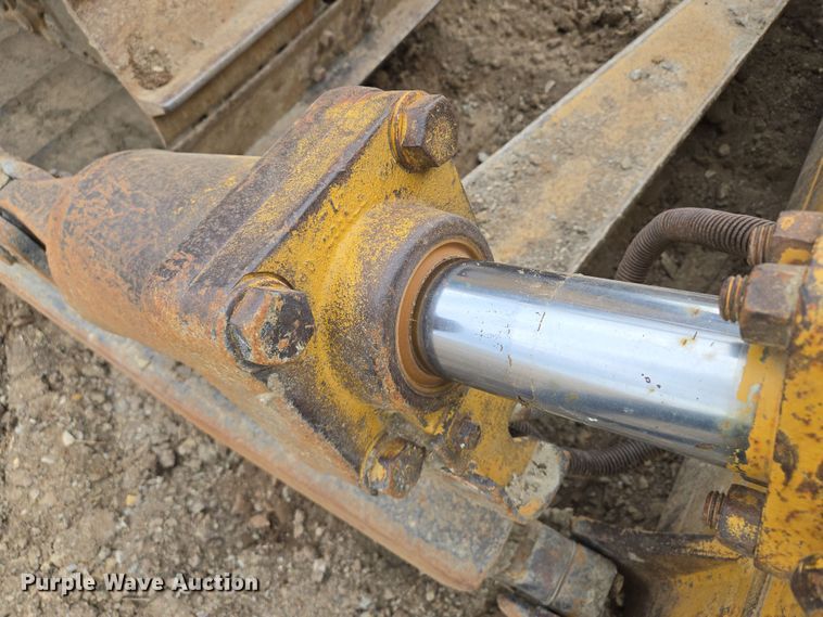 image for item EQ6939 2014 Caterpillar  D6T LGP  dozer