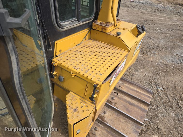 image for item EQ6939 2014 Caterpillar  D6T LGP  dozer