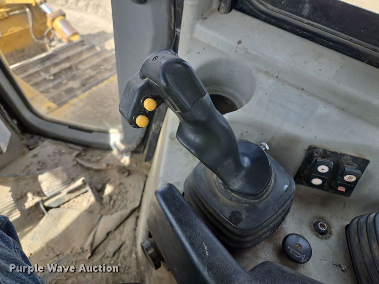 image for item EQ6939 2014 Caterpillar  D6T LGP  dozer