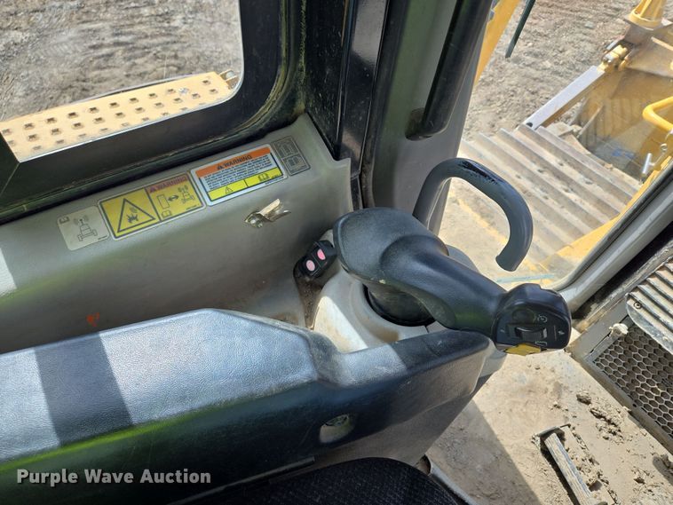 image for item EQ6939 2014 Caterpillar  D6T LGP  dozer