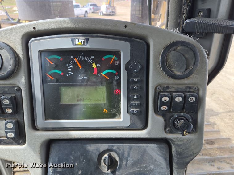 image for item EQ6939 2014 Caterpillar  D6T LGP  dozer
