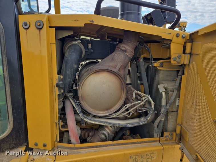 image for item EQ6939 2014 Caterpillar  D6T LGP  dozer