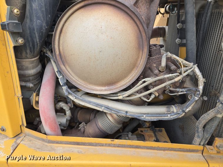 image for item EQ6939 2014 Caterpillar  D6T LGP  dozer