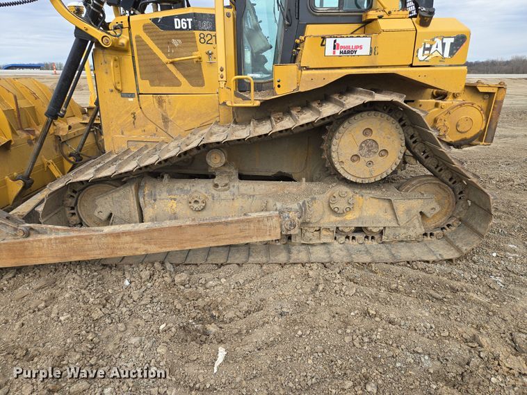 image for item EQ6939 2014 Caterpillar  D6T LGP  dozer