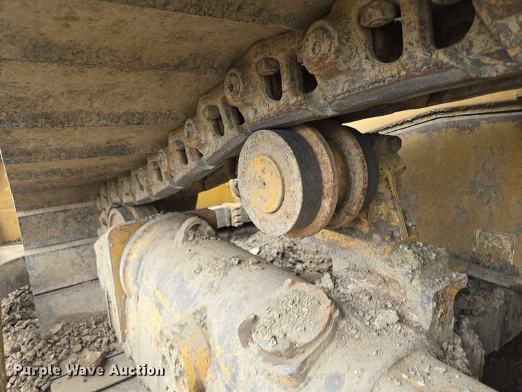 image for item EQ6939 2014 Caterpillar  D6T LGP  dozer