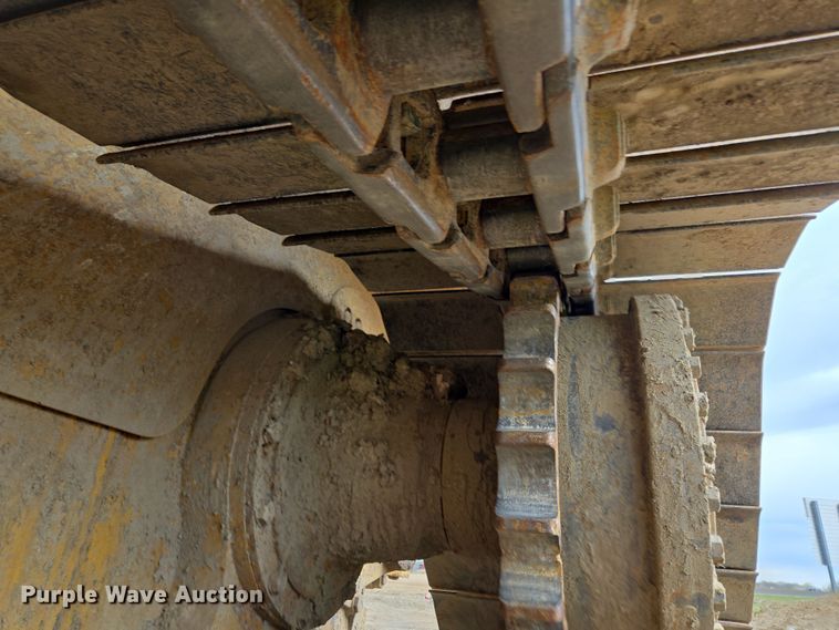 image for item EQ6939 2014 Caterpillar  D6T LGP  dozer