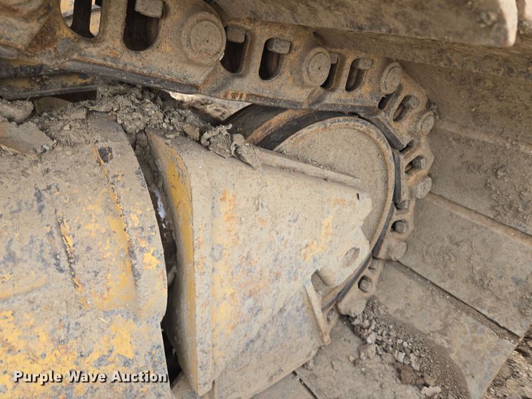 image for item EQ6939 2014 Caterpillar  D6T LGP  dozer