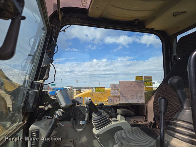 image for item EQ6940 2016 Caterpillar  308E2 CR mini excavator